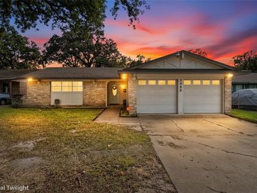 7520 Gayglen Drive, Dallas, TX 75217