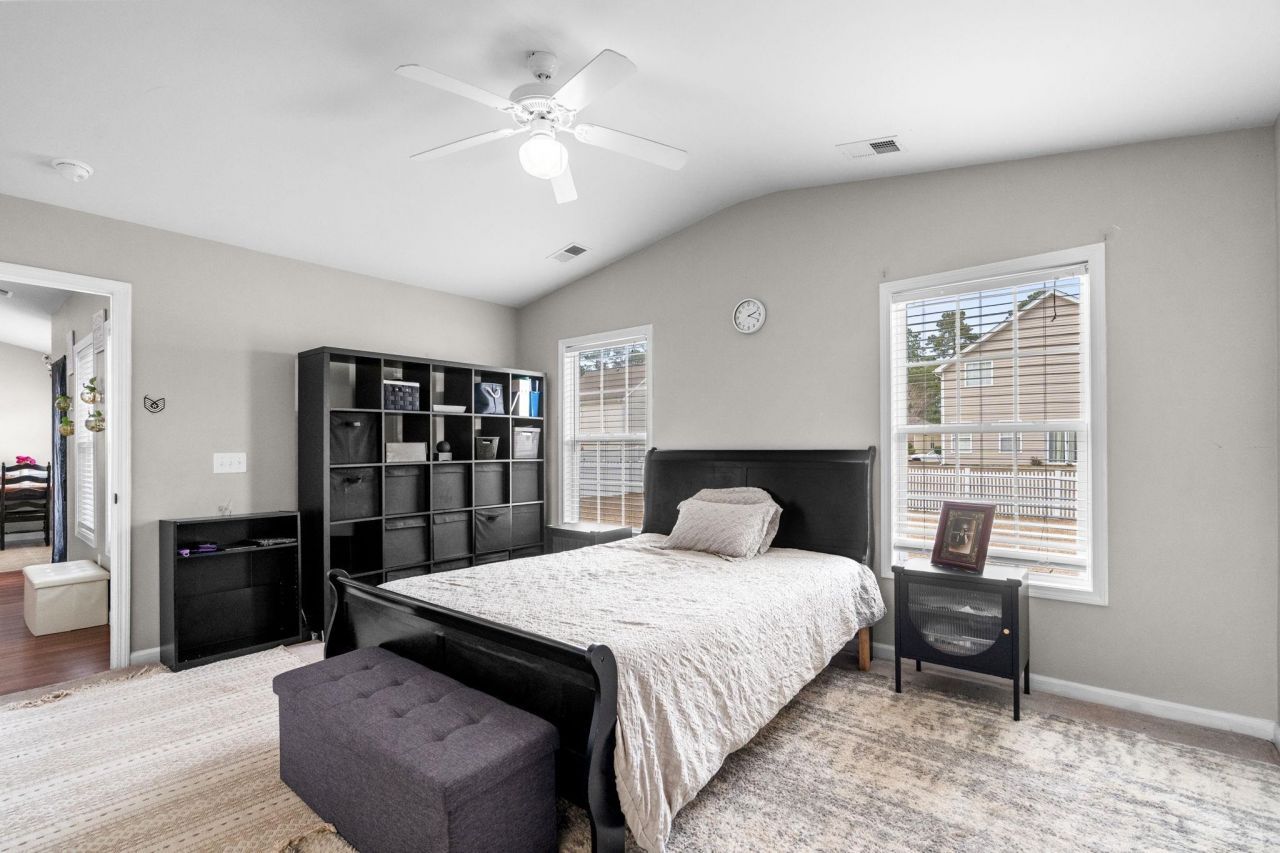 325 Vesta Dr.  Photo 19