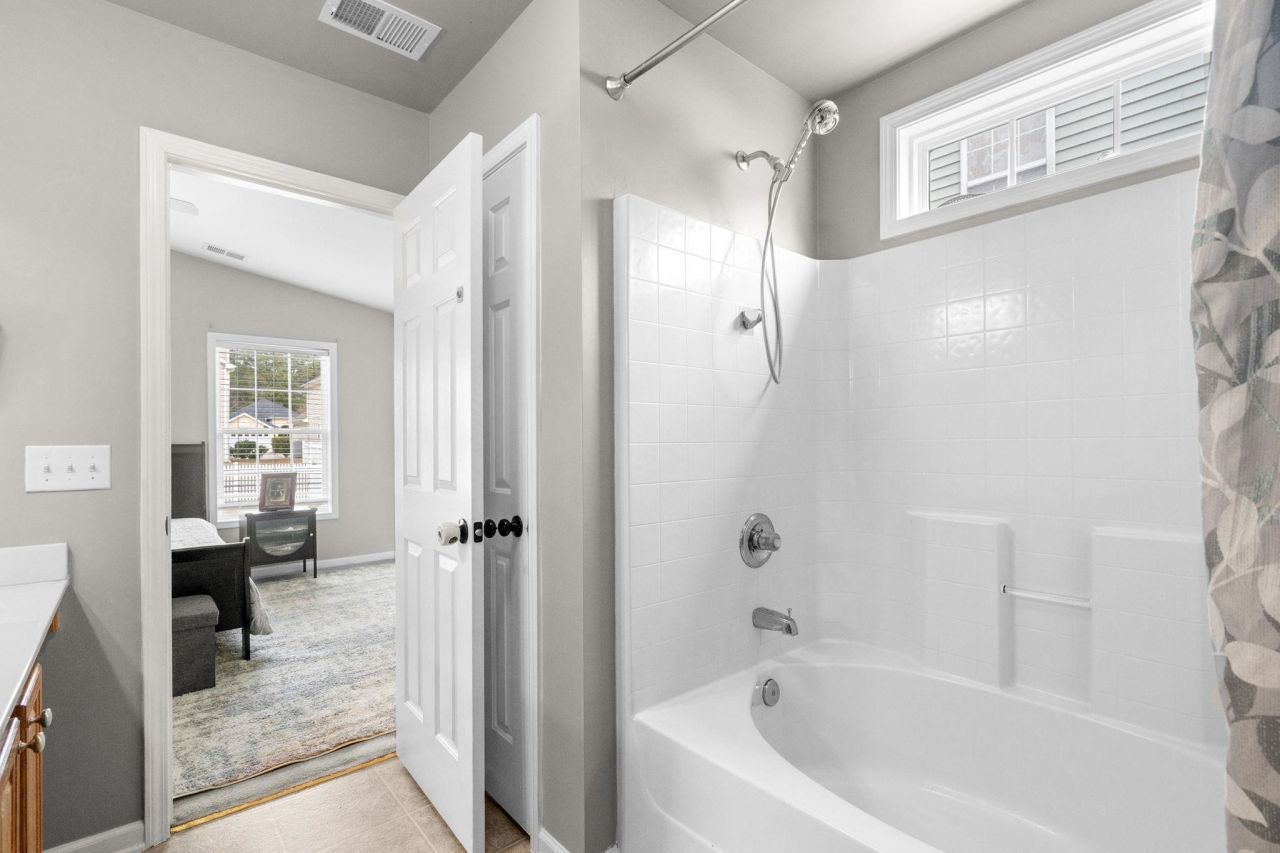 325 Vesta Dr.  Photo 22