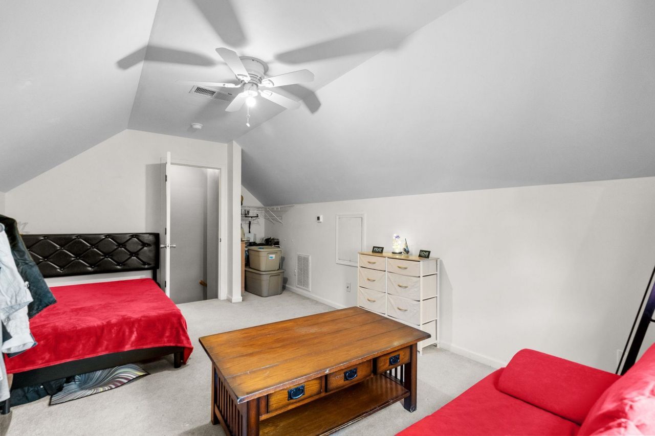 325 Vesta Dr.  Photo 26