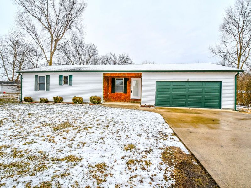 1368 Beach Drive, Medway, OH 45341 Photo 3