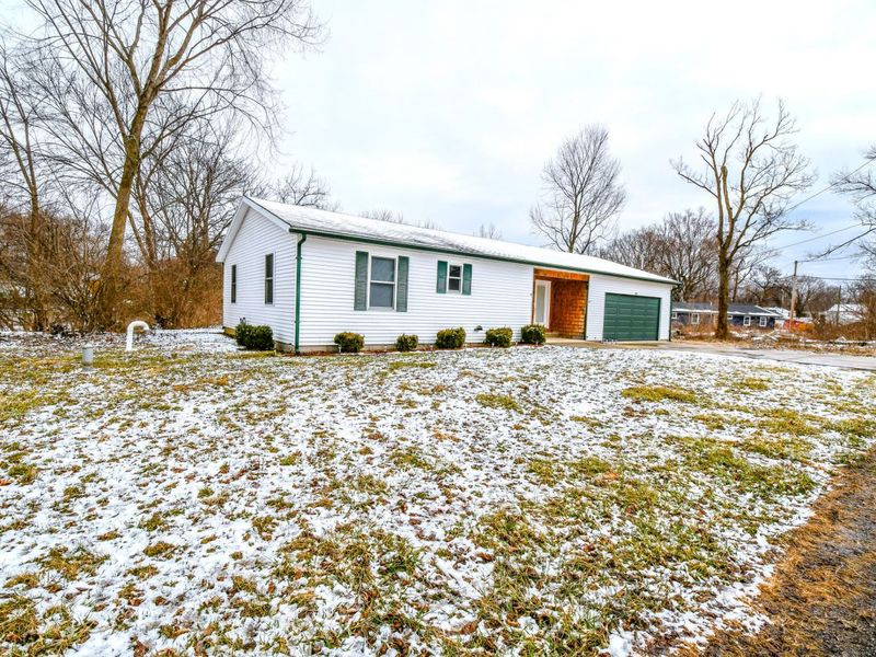 1368 Beach Drive, Medway, OH 45341 Photo 4