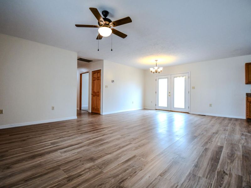 1368 Beach Drive, Medway, OH 45341 Photo 7