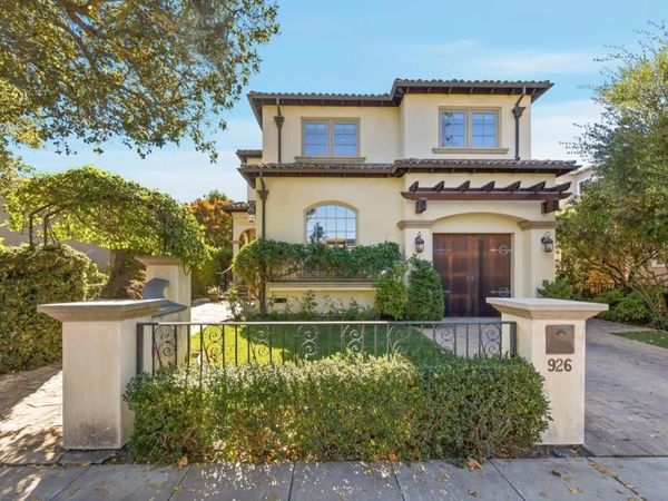 926 Rosewood Avenue, San Carlos, CA 94070