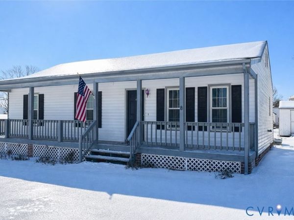 6341 Sledds Lake Road , Mechanicsville, VA 23111