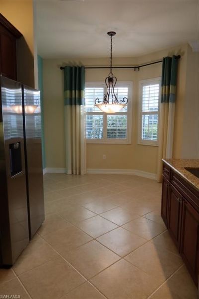 7168 Lemuria Cir, Unit 1701, Naples, FL 34109 Photo
