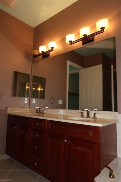 7168 Lemuria Cir, Unit 1701, Naples, FL 34109 Photo
