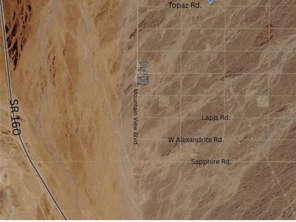 1590 W Topaz Road, Pahrump, NV 89020