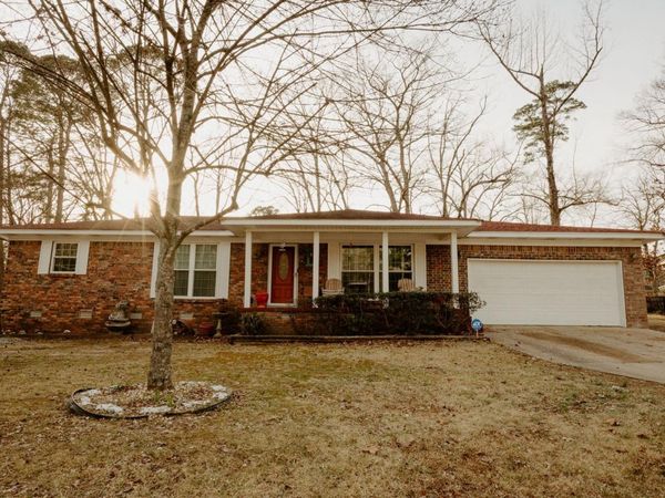 1512 Chris Drive, Benton, AR 72015