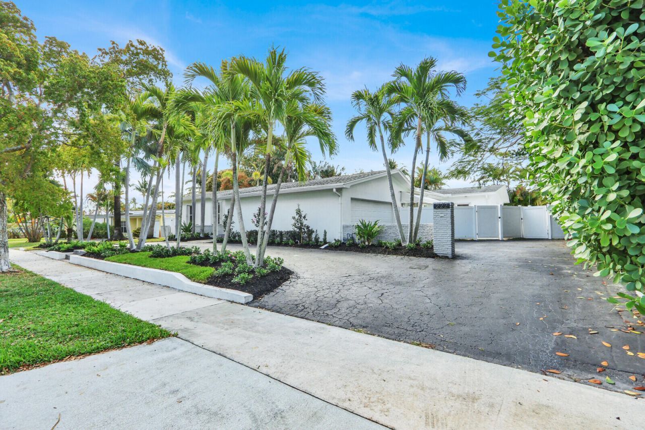 222 30th Street, West Palm Beach, FL 33407 Photo