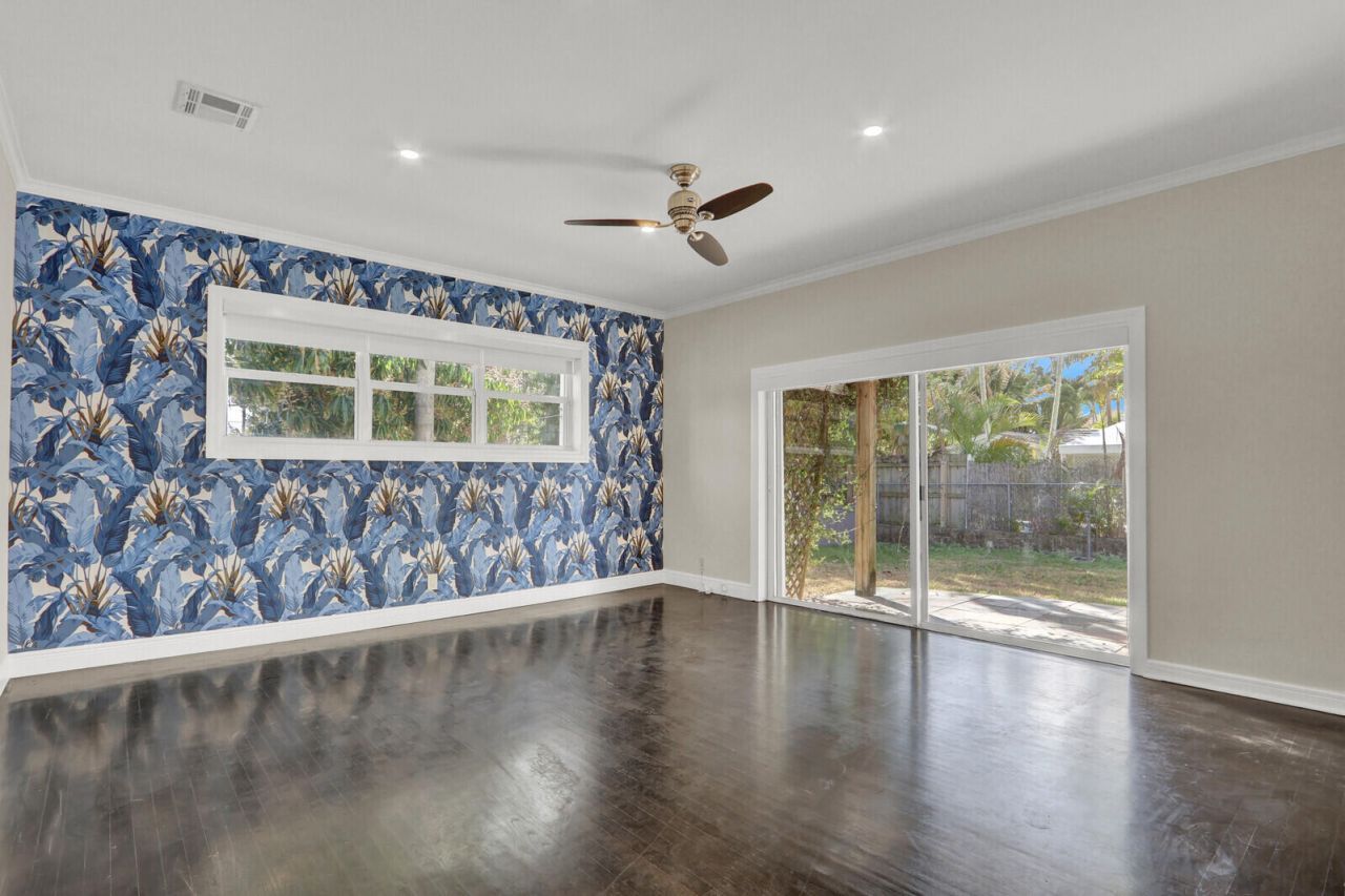 222 30th Street, West Palm Beach, FL 33407 Photo