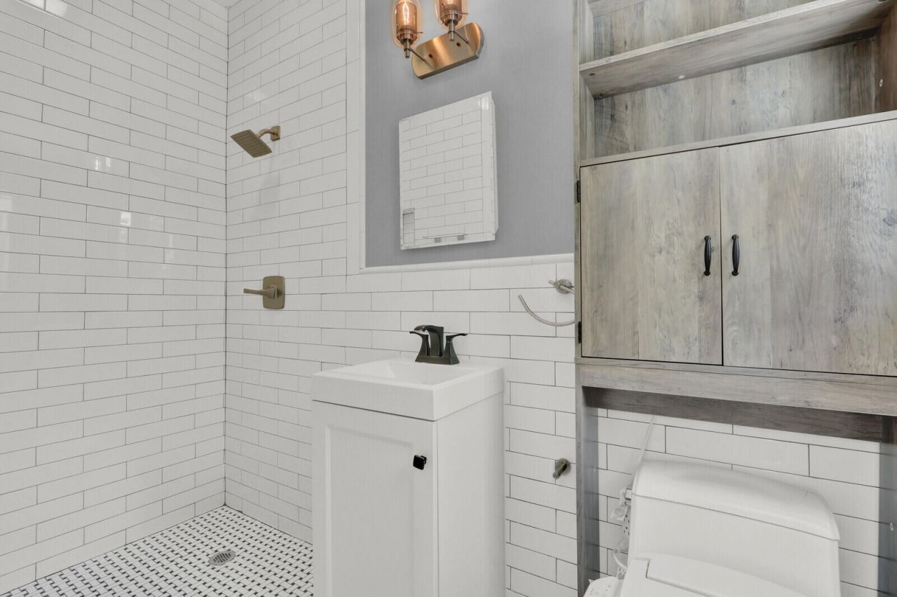 222 30th Street, West Palm Beach, FL 33407 Photo