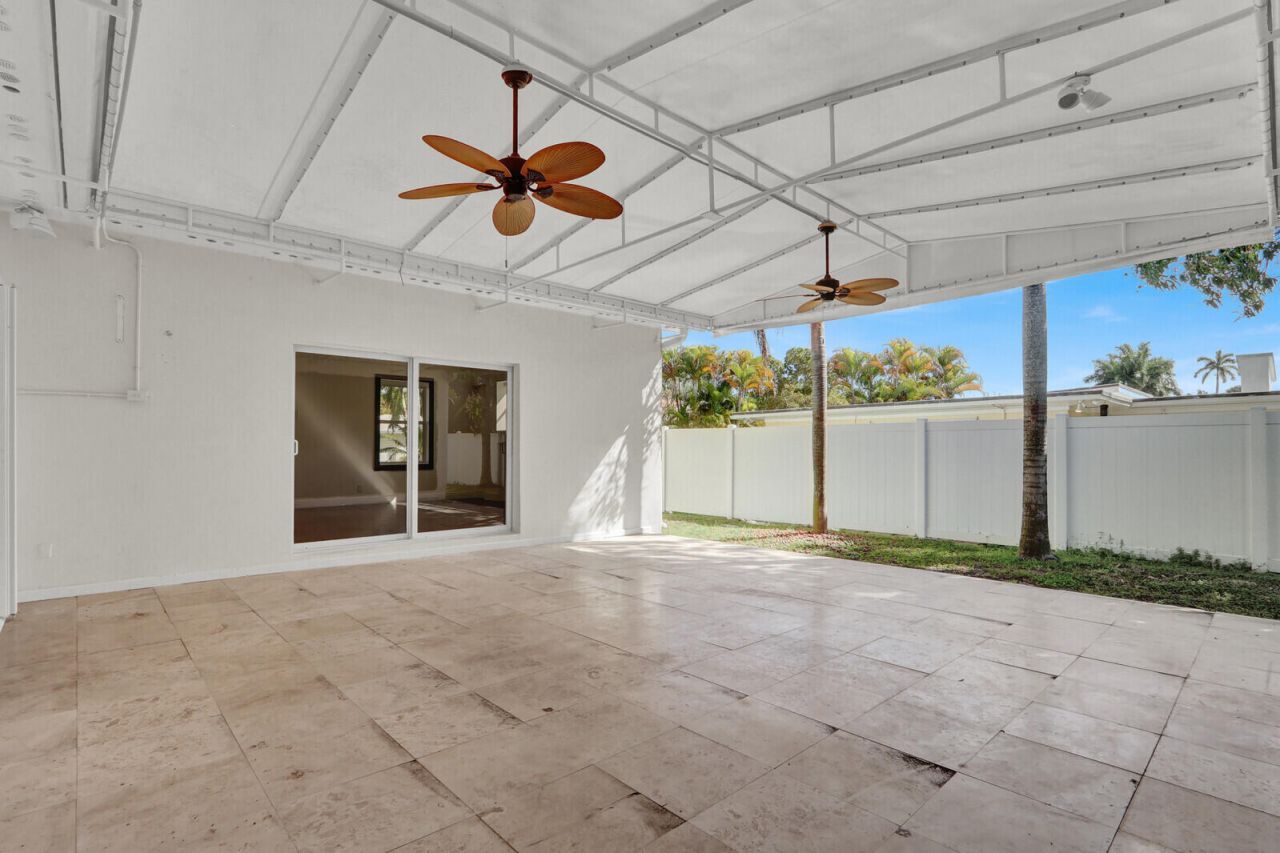 222 30th Street, West Palm Beach, FL 33407 Photo