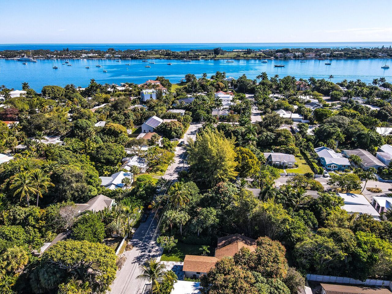 222 30th Street, West Palm Beach, FL 33407 Photo