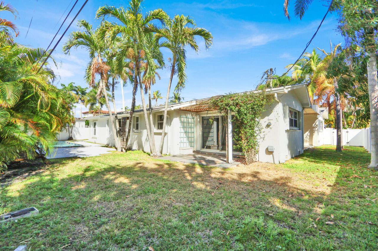 222 30th Street, West Palm Beach, FL 33407 Photo