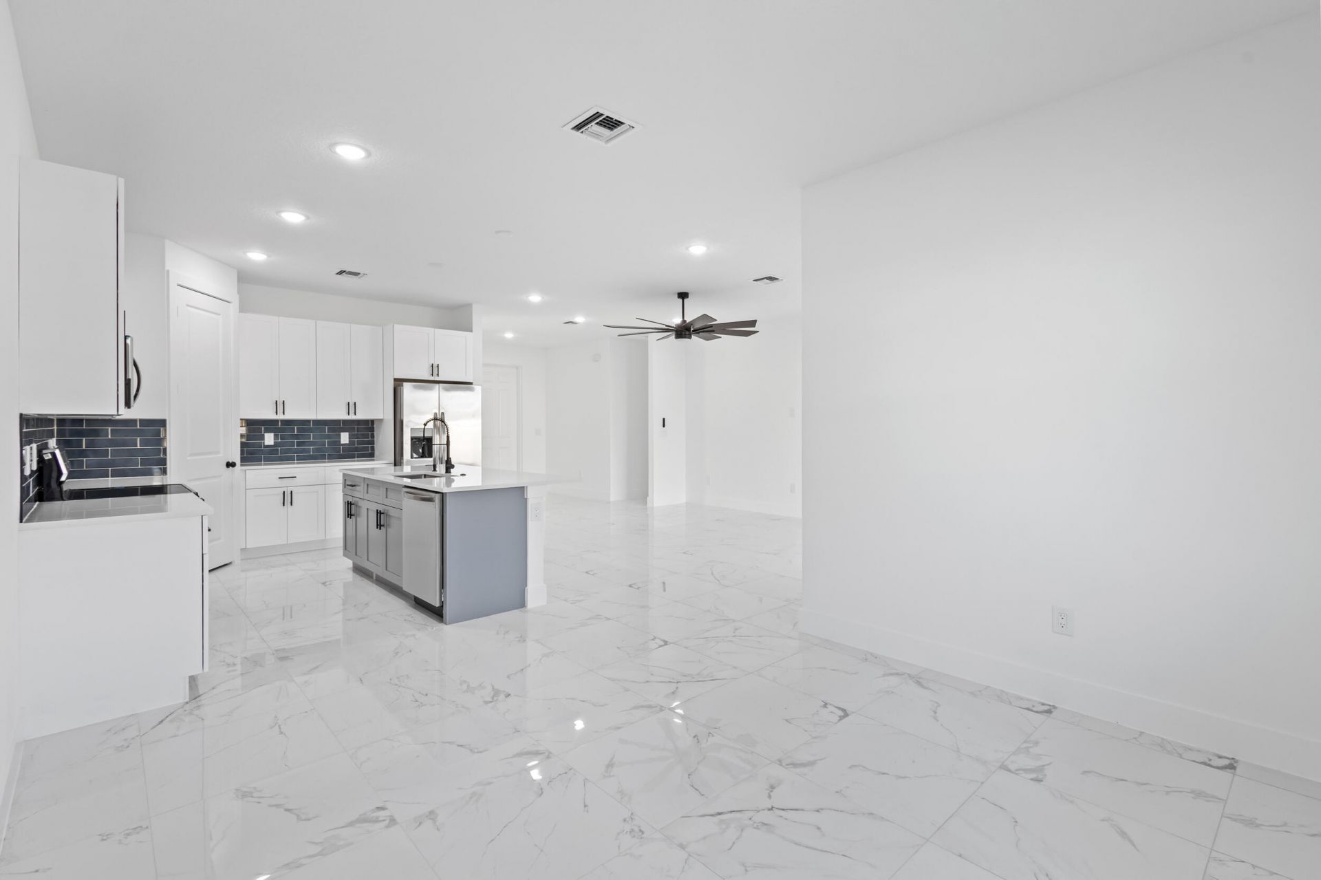 5271 NW Mayfield Lane, Port Saint Lucie, FL 34983 Photo