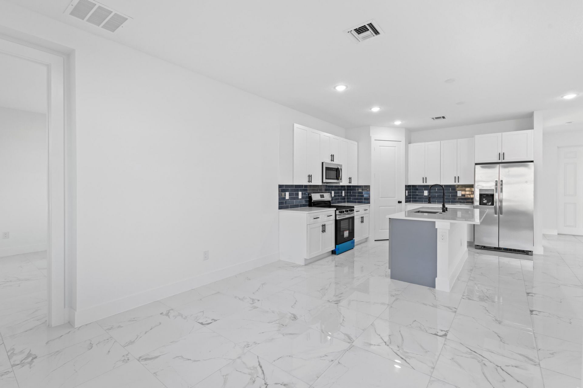 5271 NW Mayfield Lane, Port Saint Lucie, FL 34983 Photo