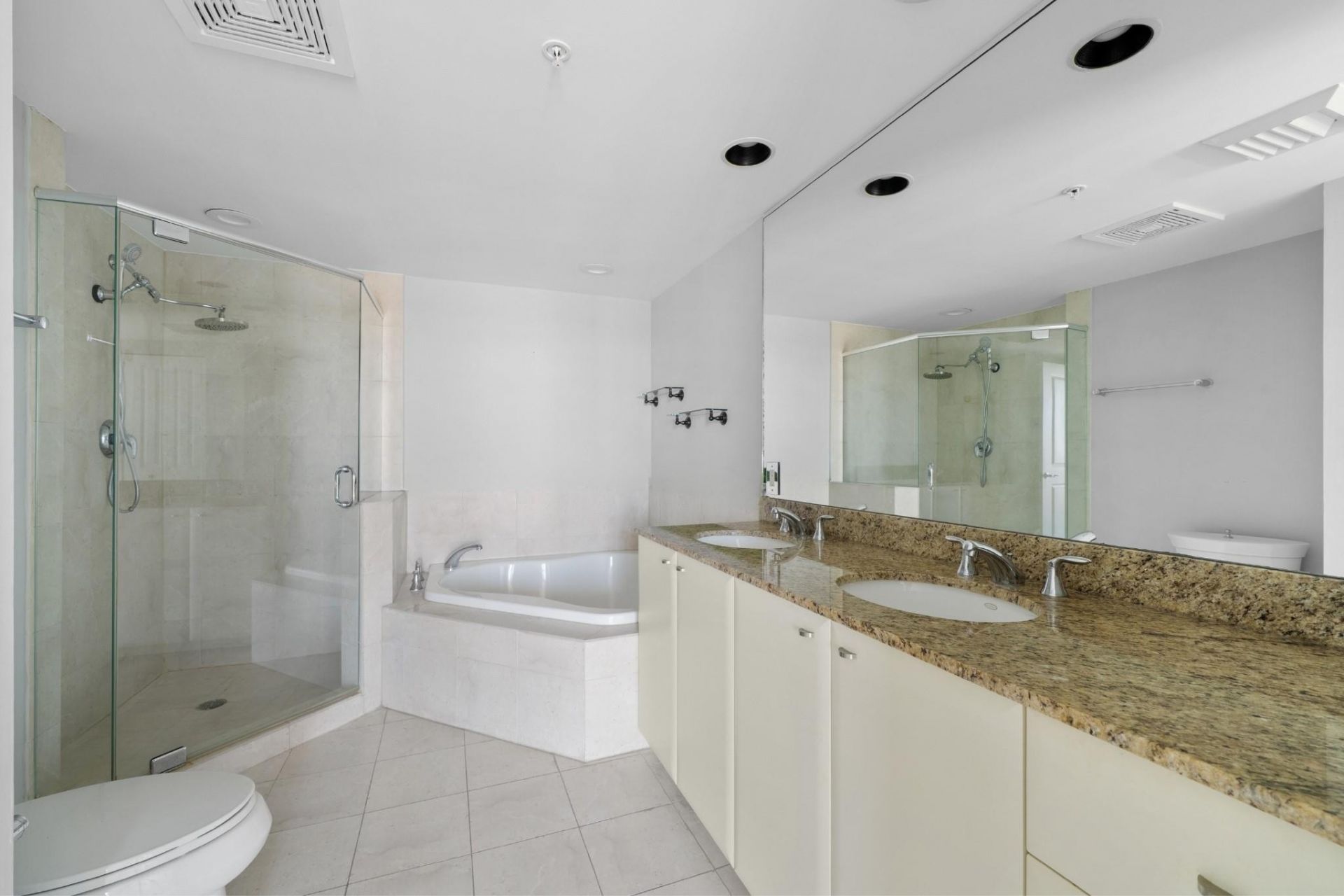 610 W Las Olas Boulevard, Unit 1016N, Fort Lauderdale, FL 33312 Photo