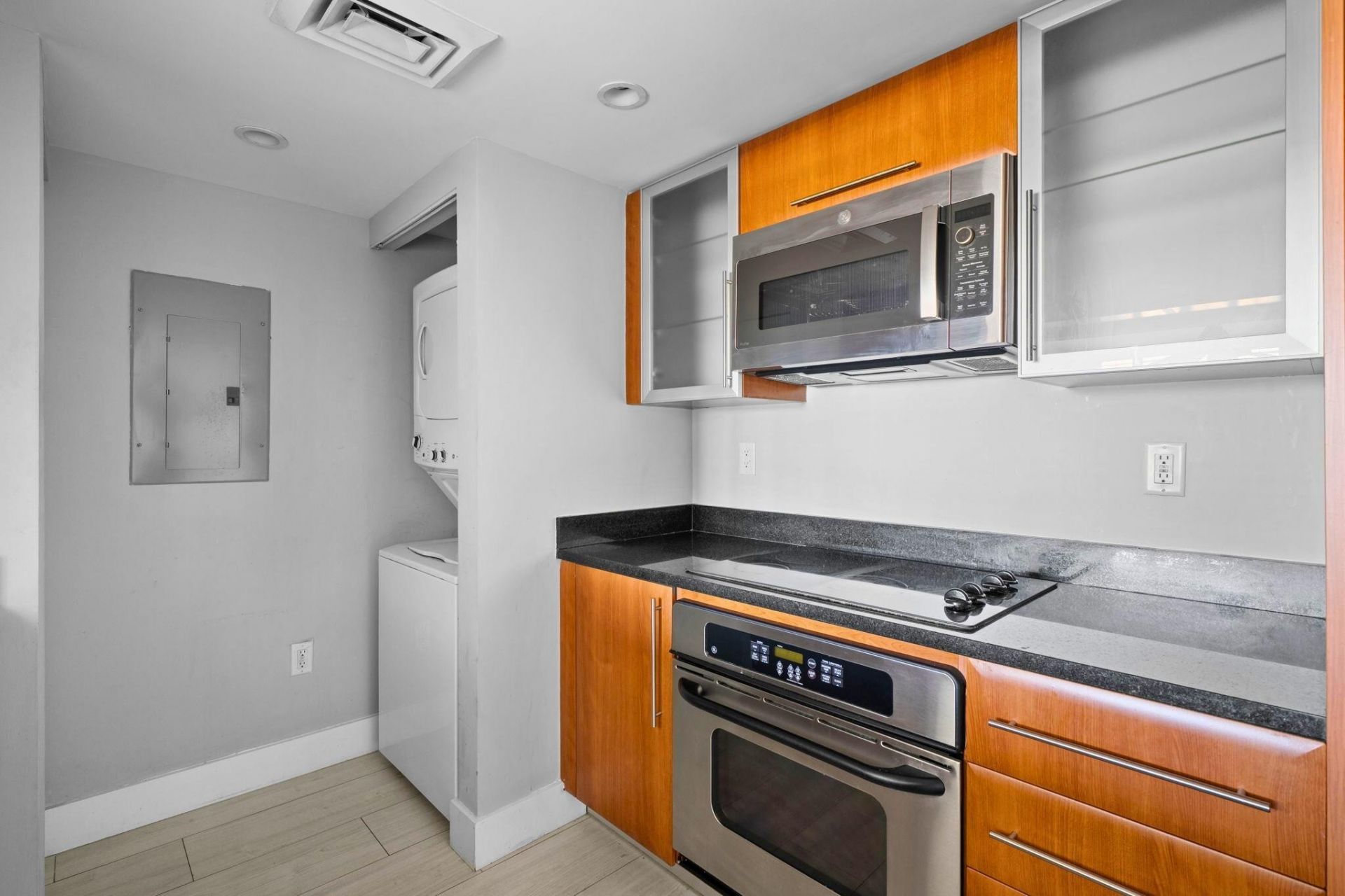 610 W Las Olas Boulevard, Unit 1016N, Fort Lauderdale, FL 33312 Photo