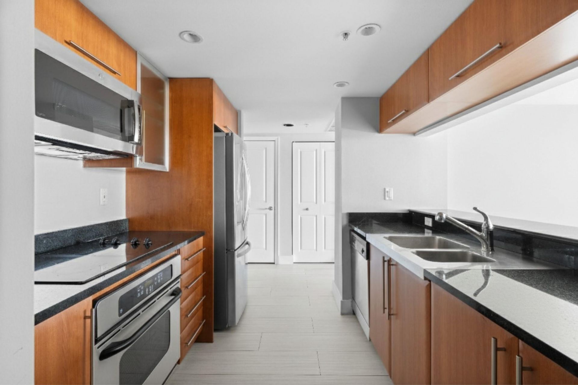 610 W Las Olas Boulevard, Unit 1016N, Fort Lauderdale, FL 33312 Photo