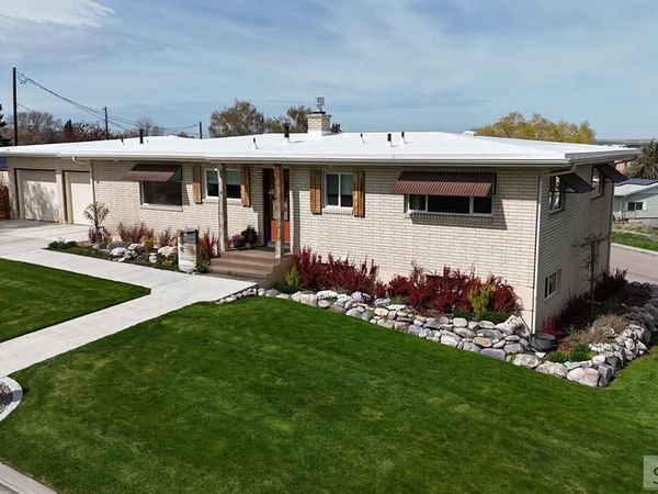 606 Calder Avenue, AMERICAN FALLS, ID 83211