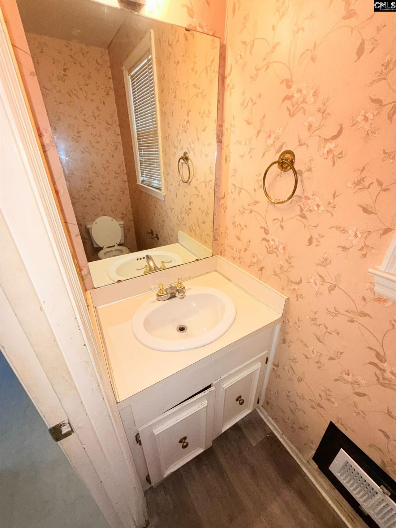 7901 Tradd Street Photo 14