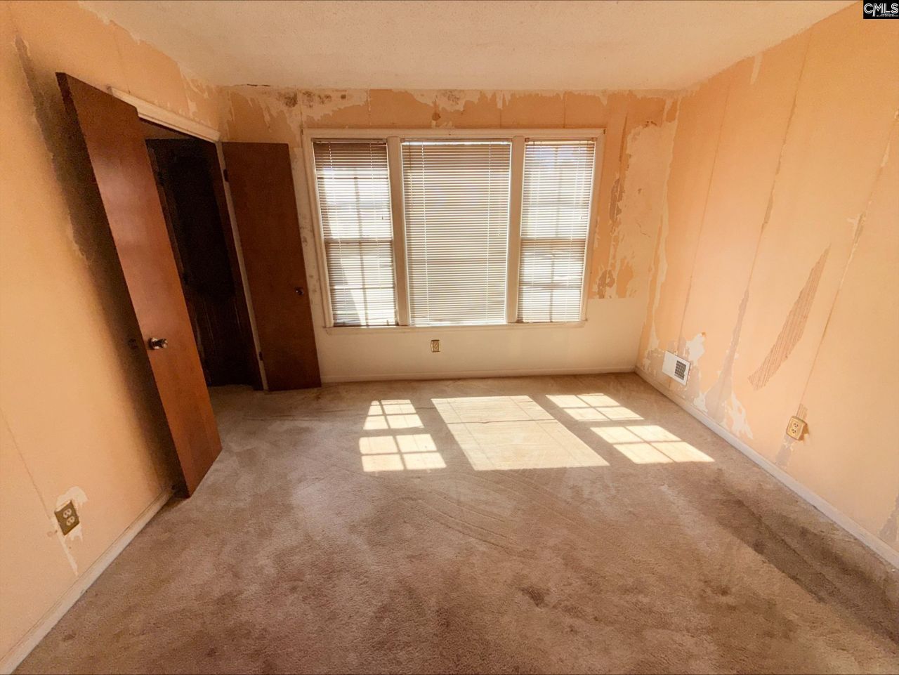 7901 Tradd Street Photo 16