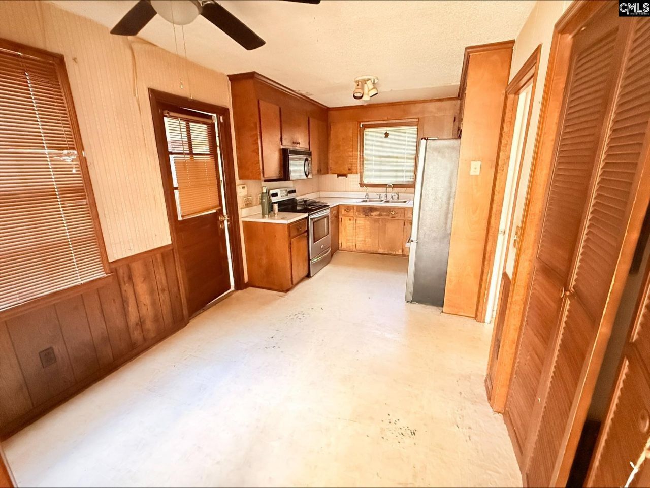 7901 Tradd Street Photo 22