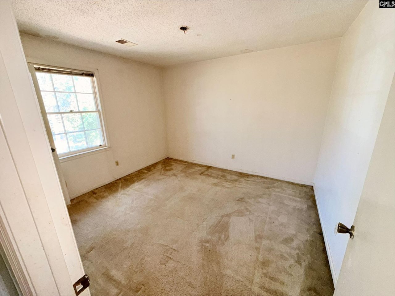 7901 Tradd Street Photo 25