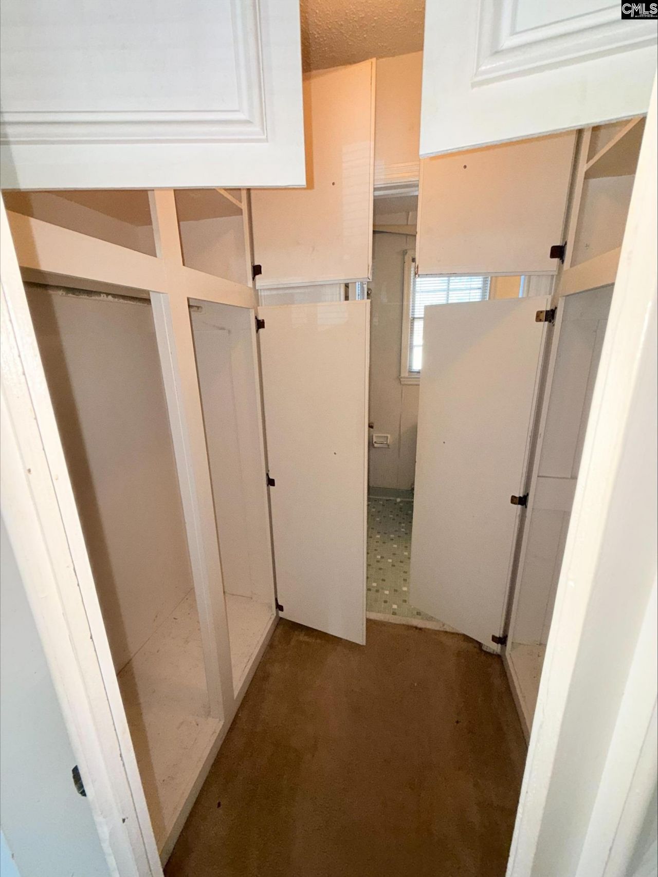 7901 Tradd Street Photo 8