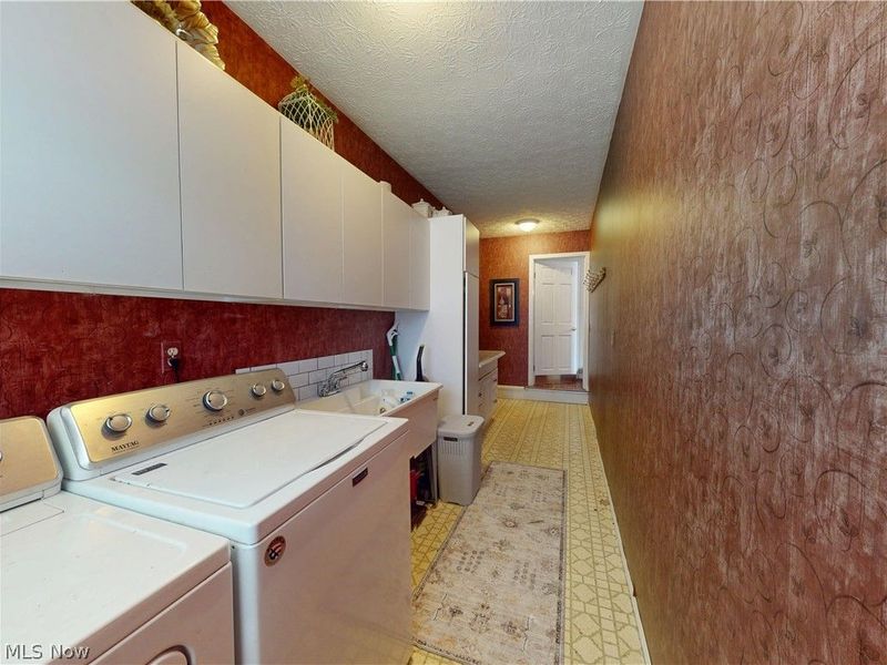 8330 Paddock Court, Mentor, OH 44060 Photo 16