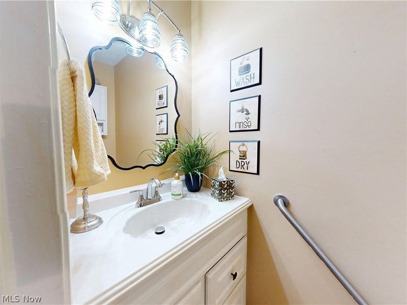 8330 Paddock Court, Mentor, OH 44060 Photo 18