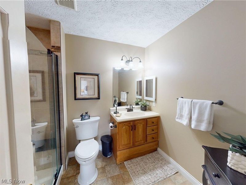 8330 Paddock Court, Mentor, OH 44060 Photo 30