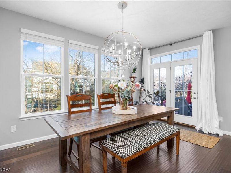 2430 Woodhawk Lane , Avon, OH 44011 Photo 14