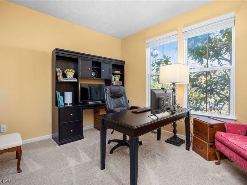 2430 Woodhawk Lane , Avon, OH 44011 Photo 19