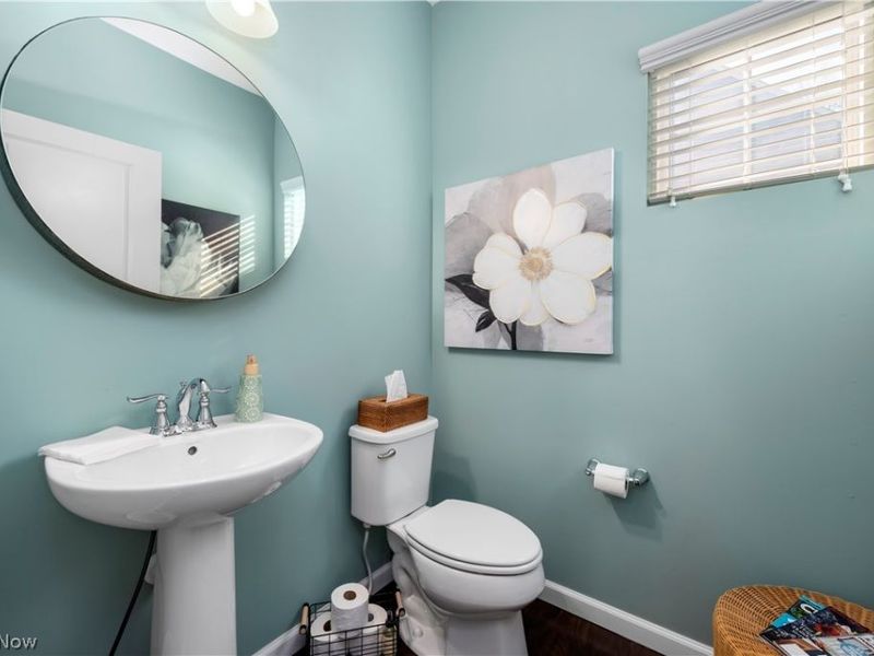 2430 Woodhawk Lane , Avon, OH 44011 Photo 21