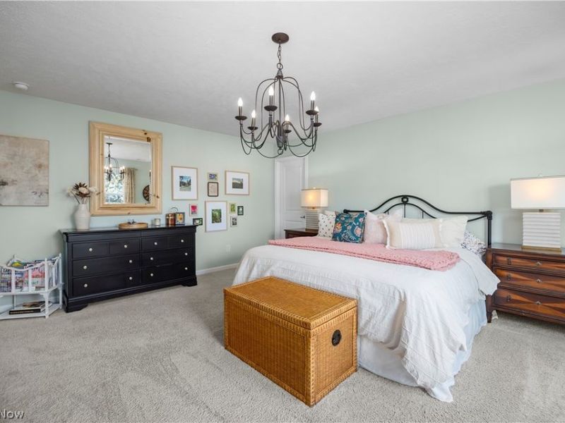 2430 Woodhawk Lane , Avon, OH 44011 Photo 33