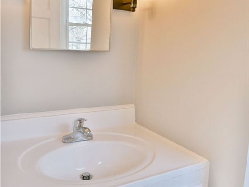 4206 Rush Boulevard , Youngstown, OH 44512 Photo 34