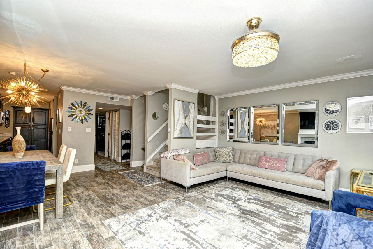 6813 Porcher Dr.  Photo 8