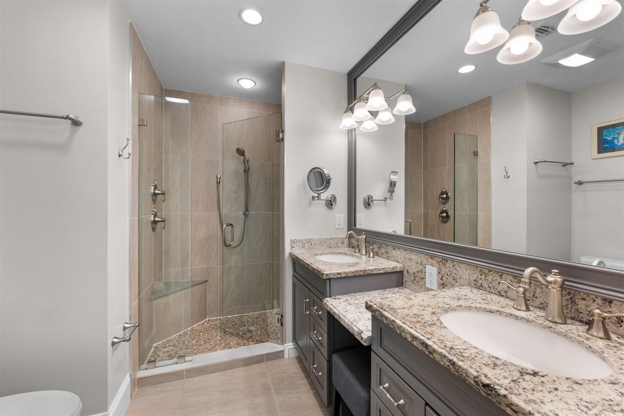 17041 Marlin Drive, Sugarloaf, FL 33042 Photo