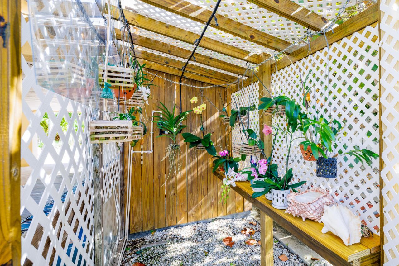 17041 Marlin Drive, Sugarloaf, FL 33042 Photo