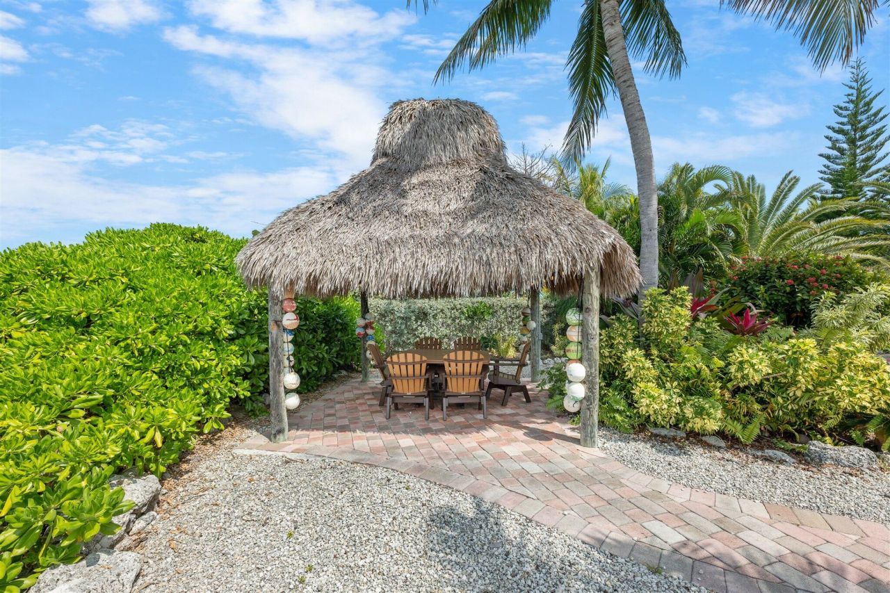 17041 Marlin Drive, Sugarloaf, FL 33042 Photo