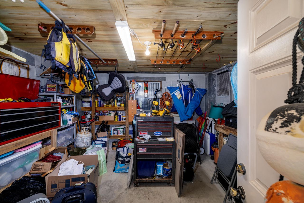 17041 Marlin Drive, Sugarloaf, FL 33042 Photo