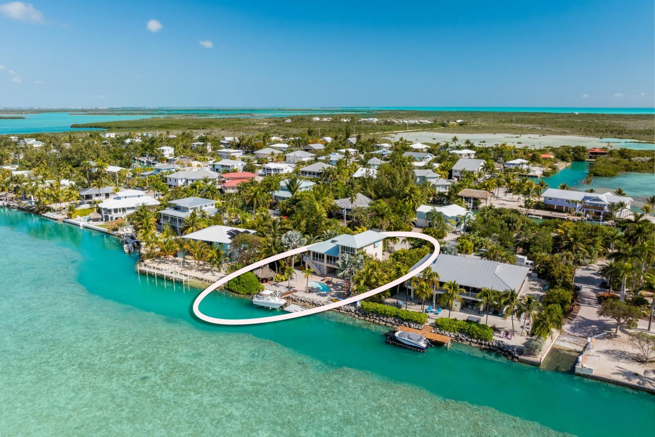 17041 Marlin Drive, Sugarloaf, FL 33042 Photo