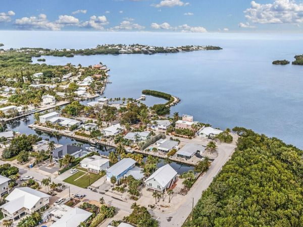 11295 6Th Avenue Gulf, MARATHON, FL 33050