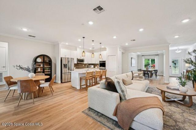 8746 103rd Avenue, Vero Beach, FL 32967 Photo