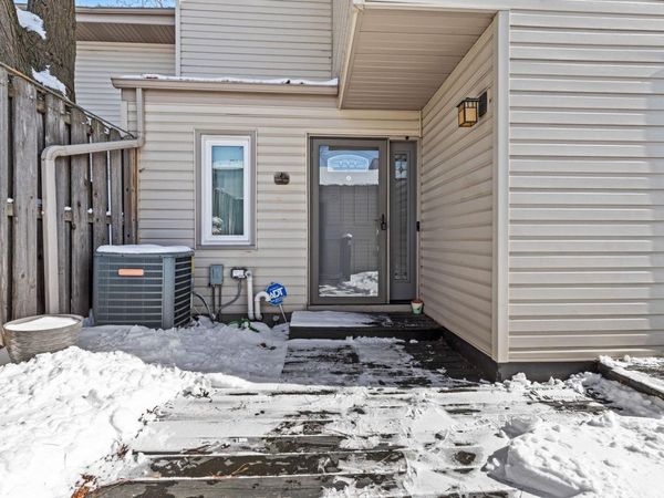 138 Ruth Street N, Unit 9, Saint Paul, MN 55119