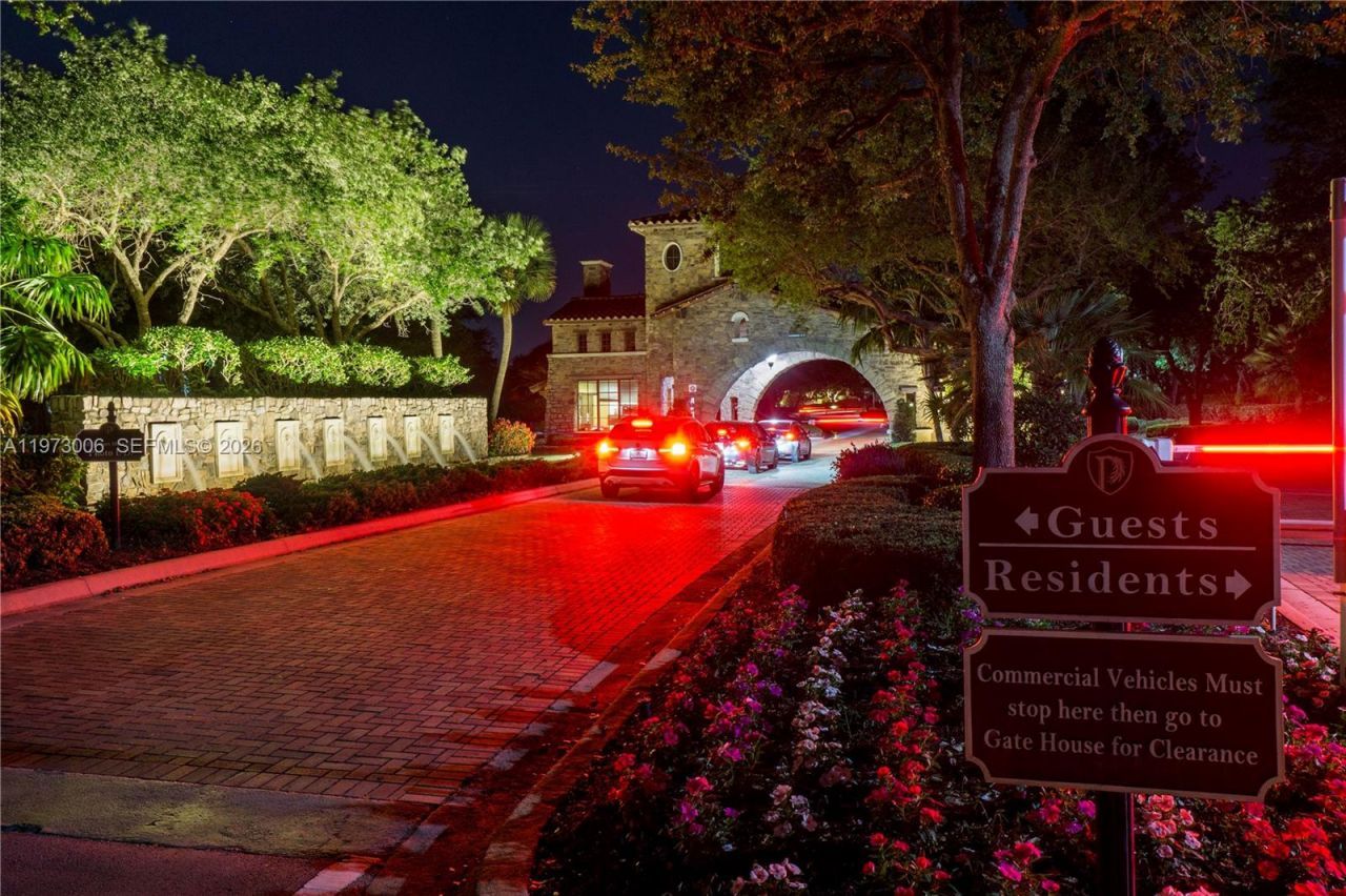 9564 Exbury Ct , Parkland, FL 33076 Photo