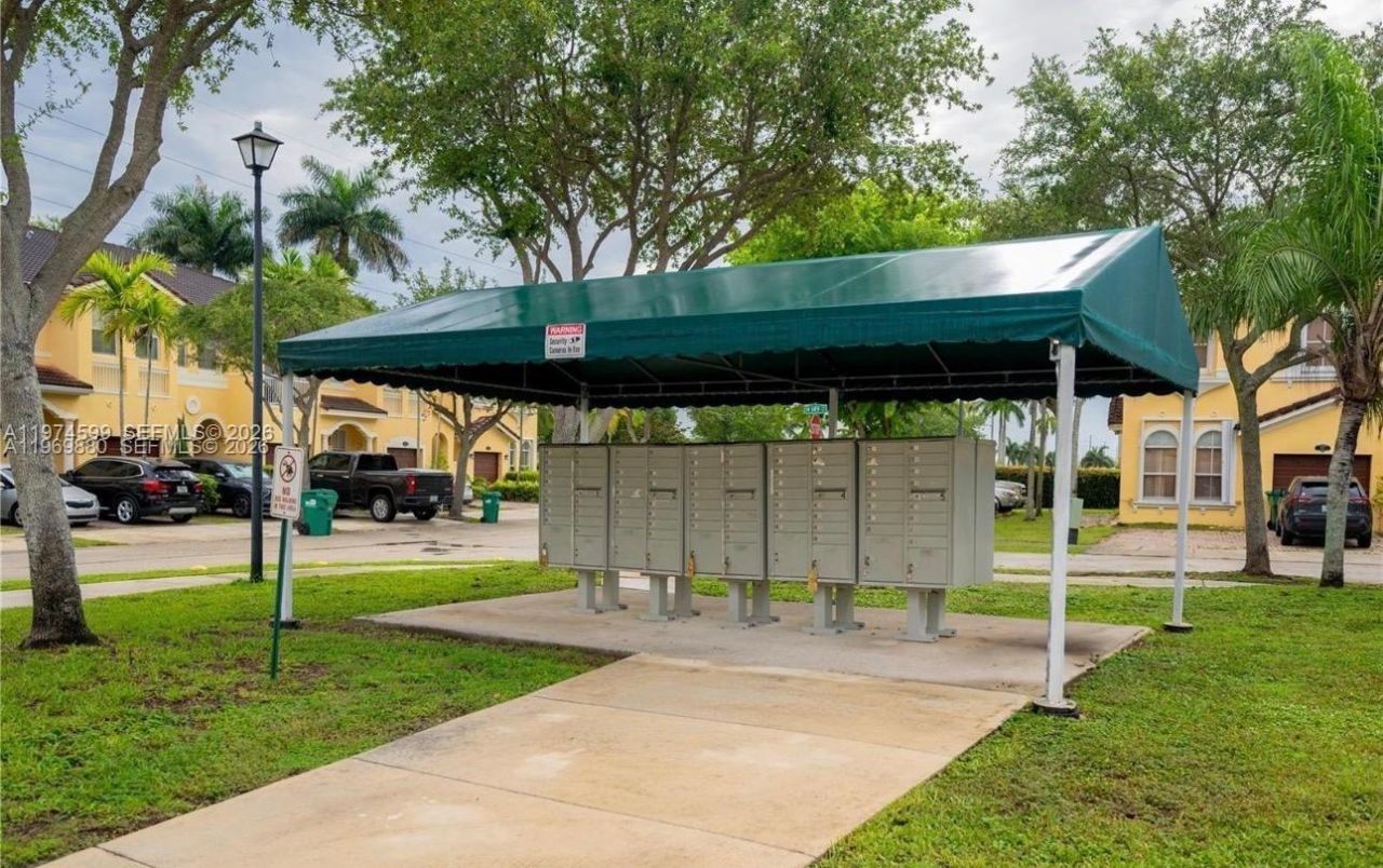 15029 SW 8th Ter , Unit 15029, Miami, FL 33194 Photo