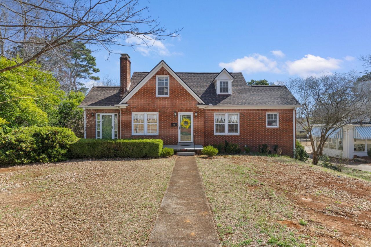 715 Riverview Dr, Florence, AL 00000 Main Photo